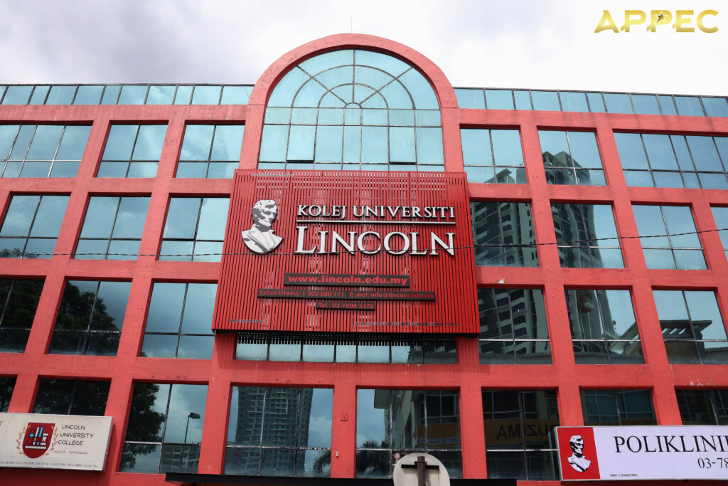 Visit Lincoln College 20241118_01